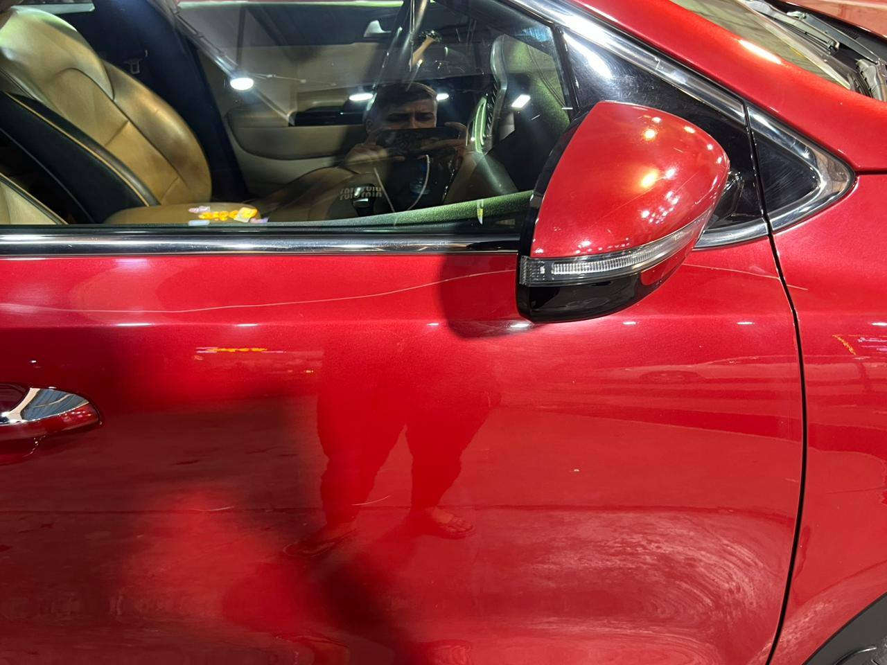 سلام عليكم 
كيا سبورتج خليجي فول (1/1)  اعلى فئه جيتي لاين 2020
رقم بغداد باسمي تحويل مباشر 
محرك 2000دوش المرغوب 
هاند بريك بصمه + اوتو هولد 
بانوراما كشاف لايت نوع DOHC
كشنات جلد لونين والداخل لونين
كير بوكس 6 نمر 
بصمه عدد 2 تشغيل عن بعد 
كراسي كهرباء شاحن واير ليس جنطة كهرباء 
نظام ترحيب بل يدات + ترحيب عن قرب
كاميره دواره 360درجة شاشه كبيره تدعم كار بلي 
نظام نزول منحدرات تبريد قطعتين 
حساس عدد (6) 3 امام و3 خلف 
مداخل USB مخرج طاقه عدد 3 
 نهارLed 
نضام وحدات السلامه ايرباكات عدد 8 
نظام ايزو فكس 
تحكم مقود جهتين +اوتو ميديا 
كروز سرعه + بلوتوث 
بيها بارد قليل بل جاملغ الأمامي عكس السايق 
وبارد بل جاملغ الخلفي جهة السايق مسويهن يم المندلاوي ولايبين ابد مكان السياره بغداد 
رقم ***********
السعر 19الف بيهه مجال
