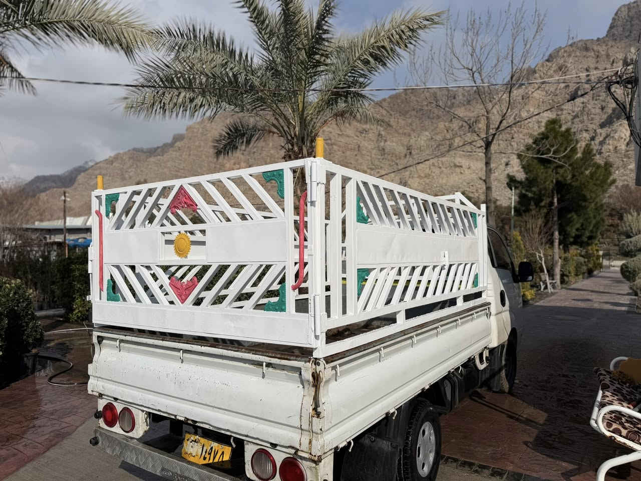 چەمچەی کیا بۆ فڕۆشتن کە بۆ  ٢٧٠٠ و٣٠٠٠ دەبیت    
بە نرخێکی زۆر گونجاو 
ژ.م/***********
***********
ناونیشان : ڕانیە
