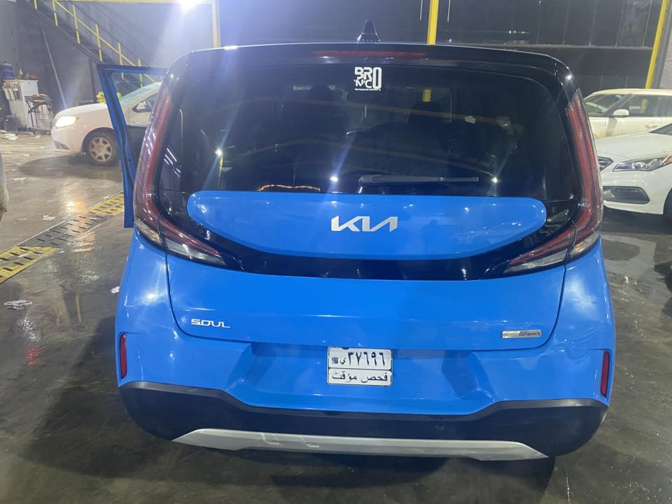 السلام عليكم للبيع صول 2023 فول ‏￼ مواصفات ‏حادث جاملغ باب نص السعر 160 ومجال للطيبين ￼مكان حله شارع 60 بدون رقم أي محافظة  تترقم اتصل ***********￼
