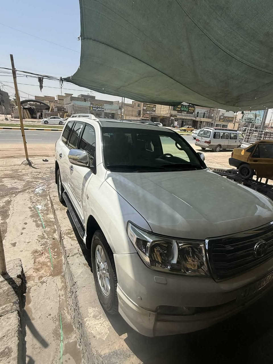 جكساره موديل 2009 رقم بغداد باسمي بيها قطعتين وصبغ بدون دواخل بنيد و جاملغ (غير متواجد على الفيس) سعر 238)***********
