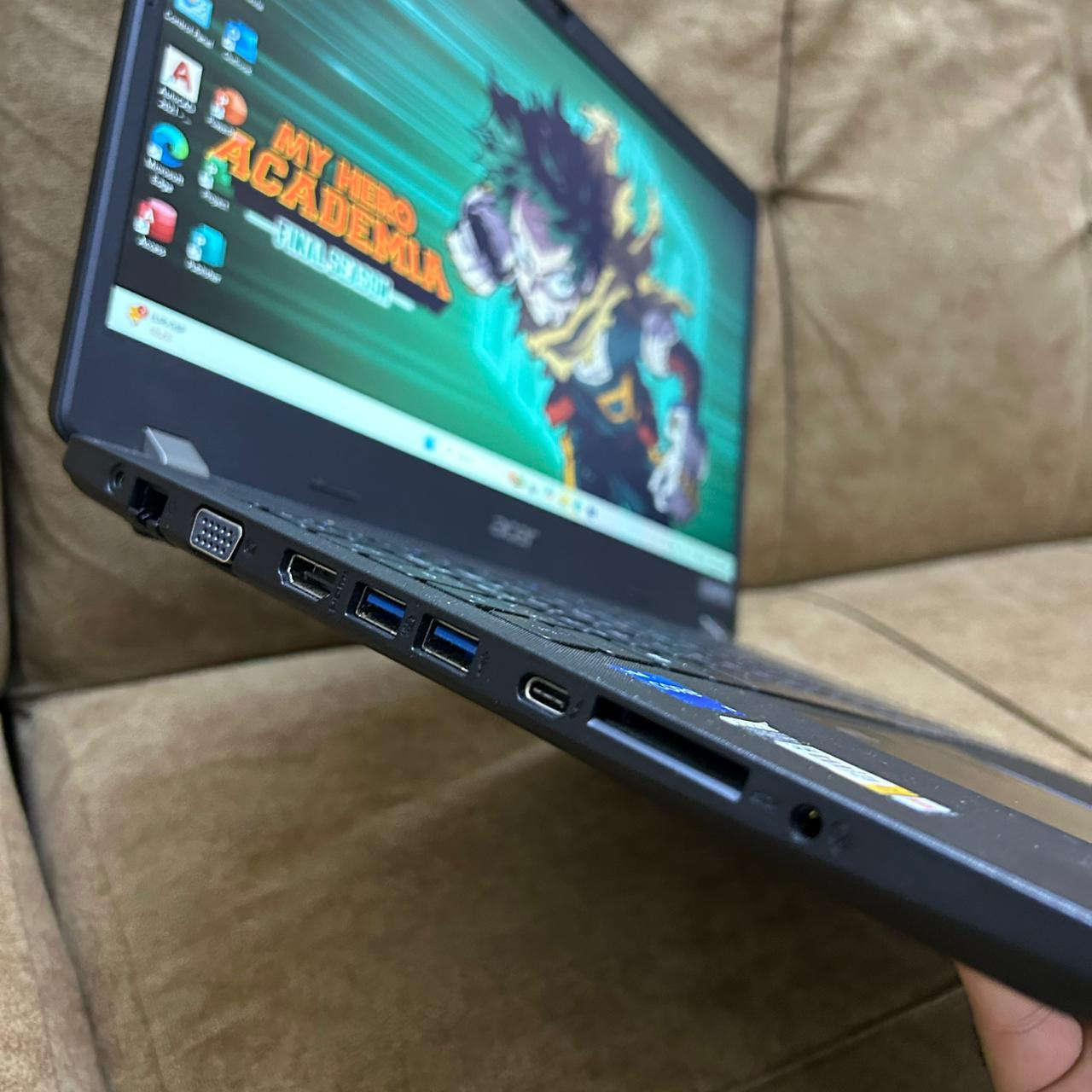 اللابتوب أخو الجديد، تفحصه يم المندوب، وإذا شفت بي أي عيب أو أي مشكلة، لا تستلمه، وما تدفع دينار واحد.

 (الجيل الحادي عشر) لابتوب حديث سلم ACER مع #سيت_هدايا 🥳

معالج كور i5 / جيل 11 / أحدث وأسرع فئة G7 

رام 8 كيكا / DDR4 

هارد 256 كيكا / SSD 

كارت شاشة الإصدار الحديث Intel Iris Xe Graphics بحجم 4 كيكا 

كيبورد عربي انكليزي / ضوئي

شاشة 15.6 انج دقة FHD (ضد التوهج و الإنعكاس)

تدعم تقنية Wifi 6 

كل المنافذ المهمة متوفرة

#السعر 375 ألف مع #سيت_هدايا_موضح_بالصور

#ملاحظة: ضمان إسبوع إستبدال فوري + اللابتوب يوصلك منصب عليه الأوفيس و برامج مونتاج و هندسة، بالإضافة لبرامج الكيم لوب الخاص بالألعاب + يوصلك مع الهدايا مغلف داخل بوكس بكل عنايه وأناقة 🎁

بغداد شارع فلسطين (توصيل #مجاني بكل العراق)

*********** (موجود واتساب)

صور حقيقية مع الملحقات و الهدايا 👇
