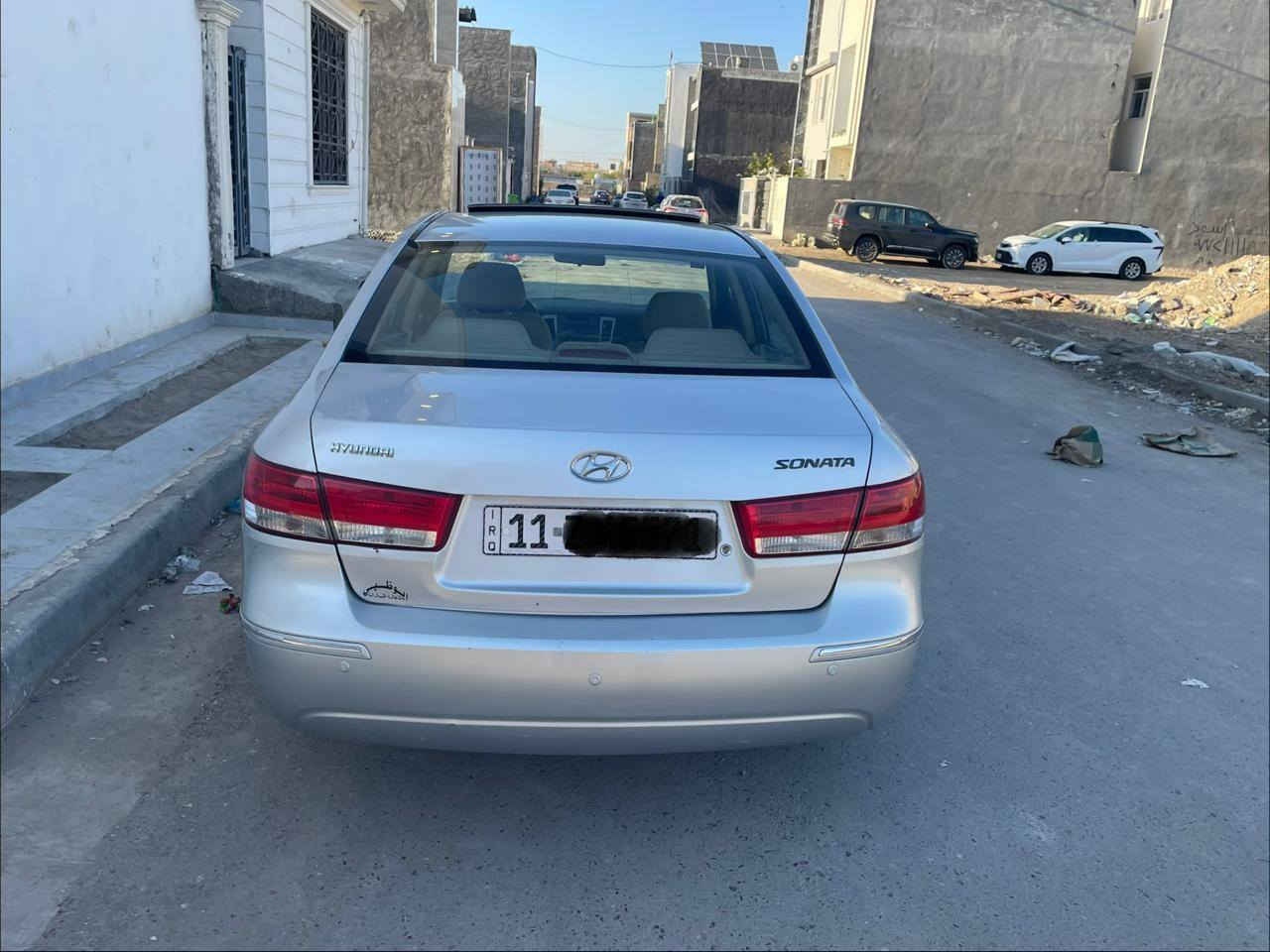 سوناتا ٢٠٠٩
وارد خليجي محرك ٢٤٠٠
فول مواصفات فتحه حساس خلفي اشاير بالمري الداخل صاج وبيجي مطعم 
كير .محرك .مكفول 
ماشية ١١٠ حقيقي 
تخم تاير جديد باتري جديد .
 مبدل دهن محرك ودهن كير  ومي راديتر 
وجميع الفلاتر مبدله . السياره عليها ادامه كامله ١٠٠% وجاهزه 
رقم بغداد بسمي تحويل مباشر 
مكان السياره بغداد الغزاليه 
والسونار مرفق بالمنشور . الداخل مكفول
رقم الهاتف واتساب 
***********
