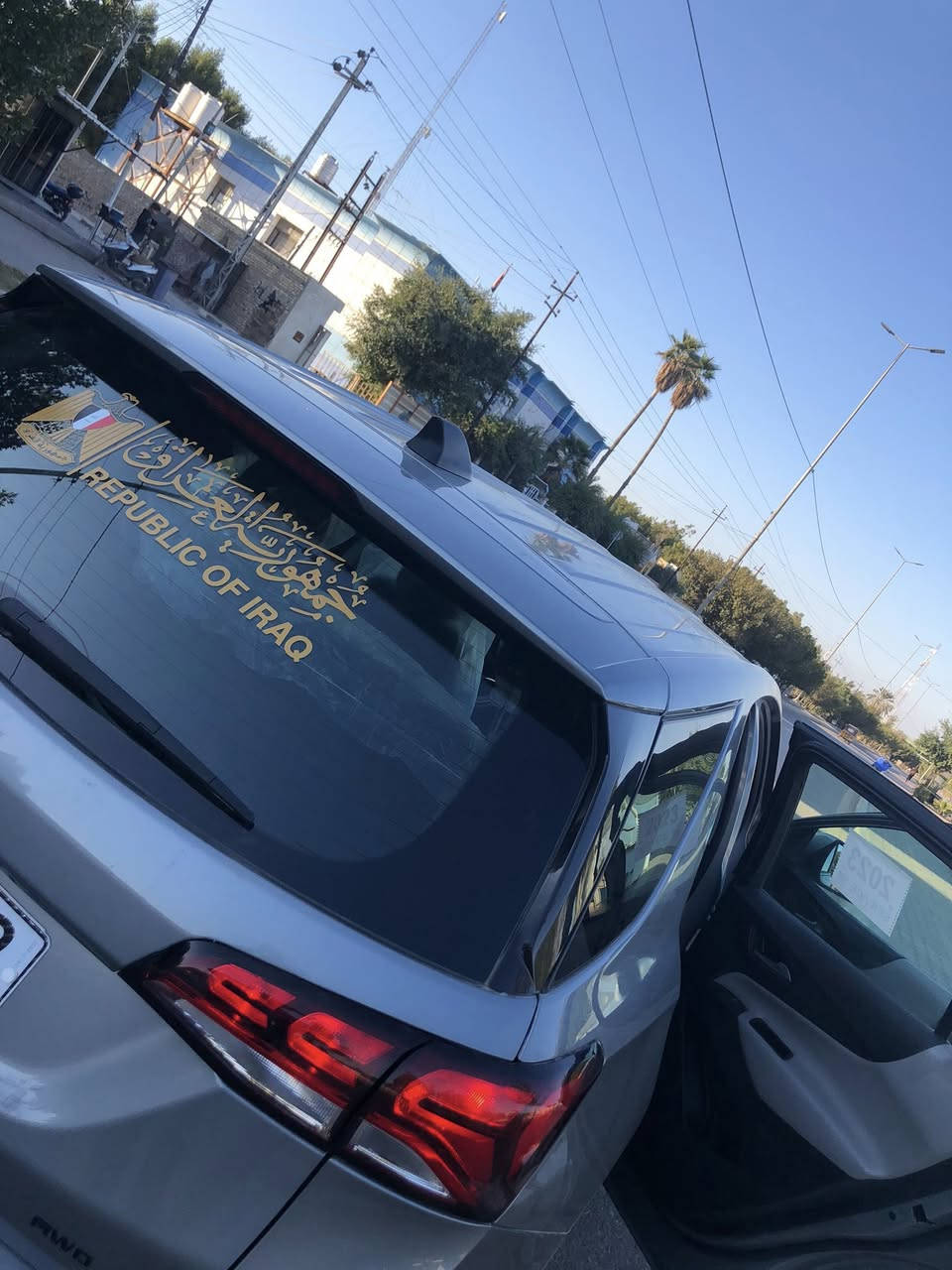 بيع مستعجل شوفرليت كوينس موديل ٢٣باسمي رقم نجف فقط ب١٣٢$ وبيها مجال بسيط جدا جدا مكان السياره موجود بالعماره محافظه ميسان اللي يحب يراسل اويخابر عالرقم *********** كلشي مذكور بالمنشور اقرا منشور كلش زين قبل لا تخابر
