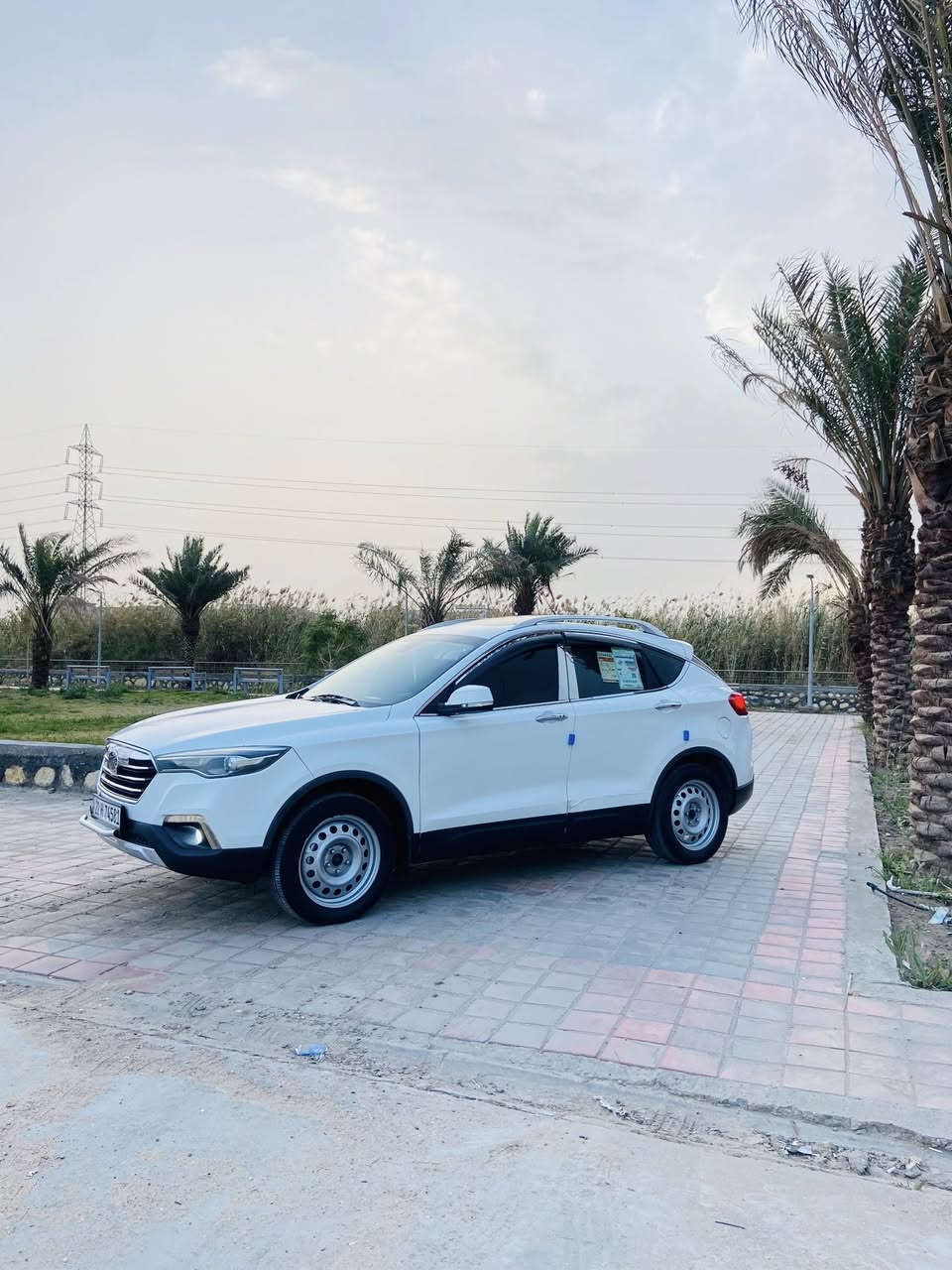 السلام عليكم للبيع. X80 مديل. 21 فول للأخير رقم اربيل. فول مواصفات شحجيلك قليل بحقه مم البانوراما وشيل ايدك كفالة من صبغ ولحار والضربه القويه بيه فقط 3 مكانات بارد تعديل بسيط فقط للاستفسار الاتصال. ع رقم. ***********  بي واتساب ورصيد.
