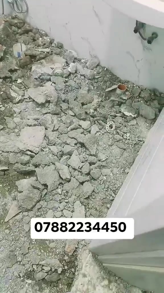 السلام عليكم نقلع الارضيه السطوح شغل درجة أولى وبالخدمه مكانه نجف ***********

