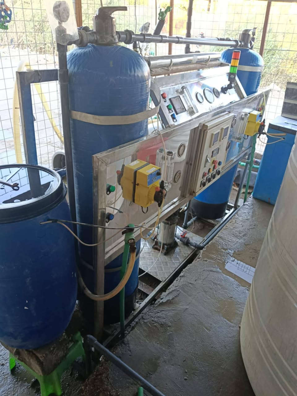 منضومة ماء ارو نضيف جداً شرط ما عوزهه برغي وكوله جديد مكاني بابل المدحتيه
محطه ام الالف منبرين جديد مضخات ايطاليه جيده 
تانكيات 2 
السعر 3 ملايين 
***********
