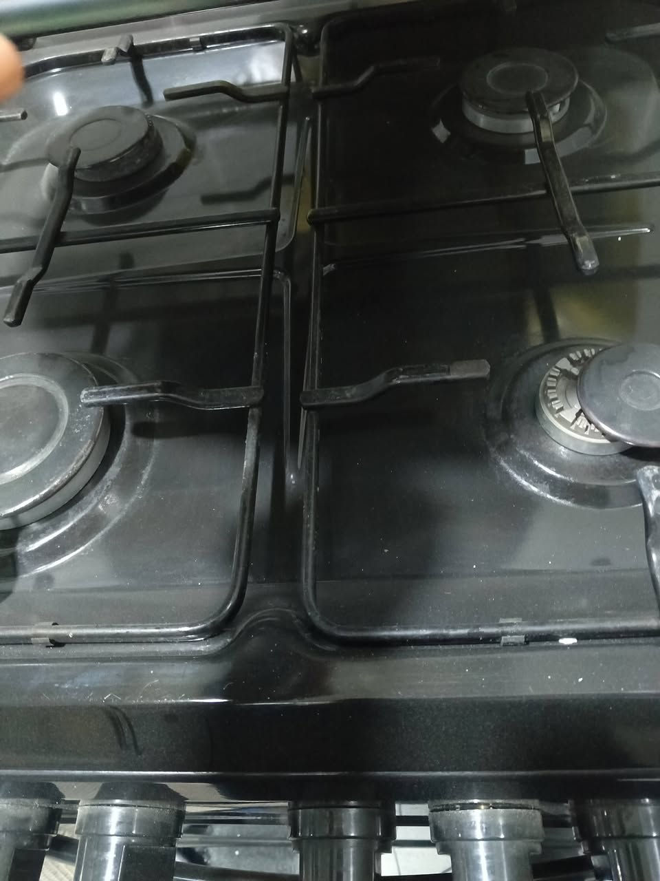 السلام عليكم طباخ للبيع اربع عيون +فرن نوعيه نوال مستخدم اسبوع السعر ٣٥٠ وبينوا مجال.
مكينه حاج لحم للبيع السعر ٤٥. وبيها مجال الاتصال عل الرقم***********
