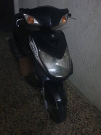 للبيع فقط سكنس فحل نوزل خطين الدراجه نضيفه كفرات ابلاديه دبلات امامي خ...