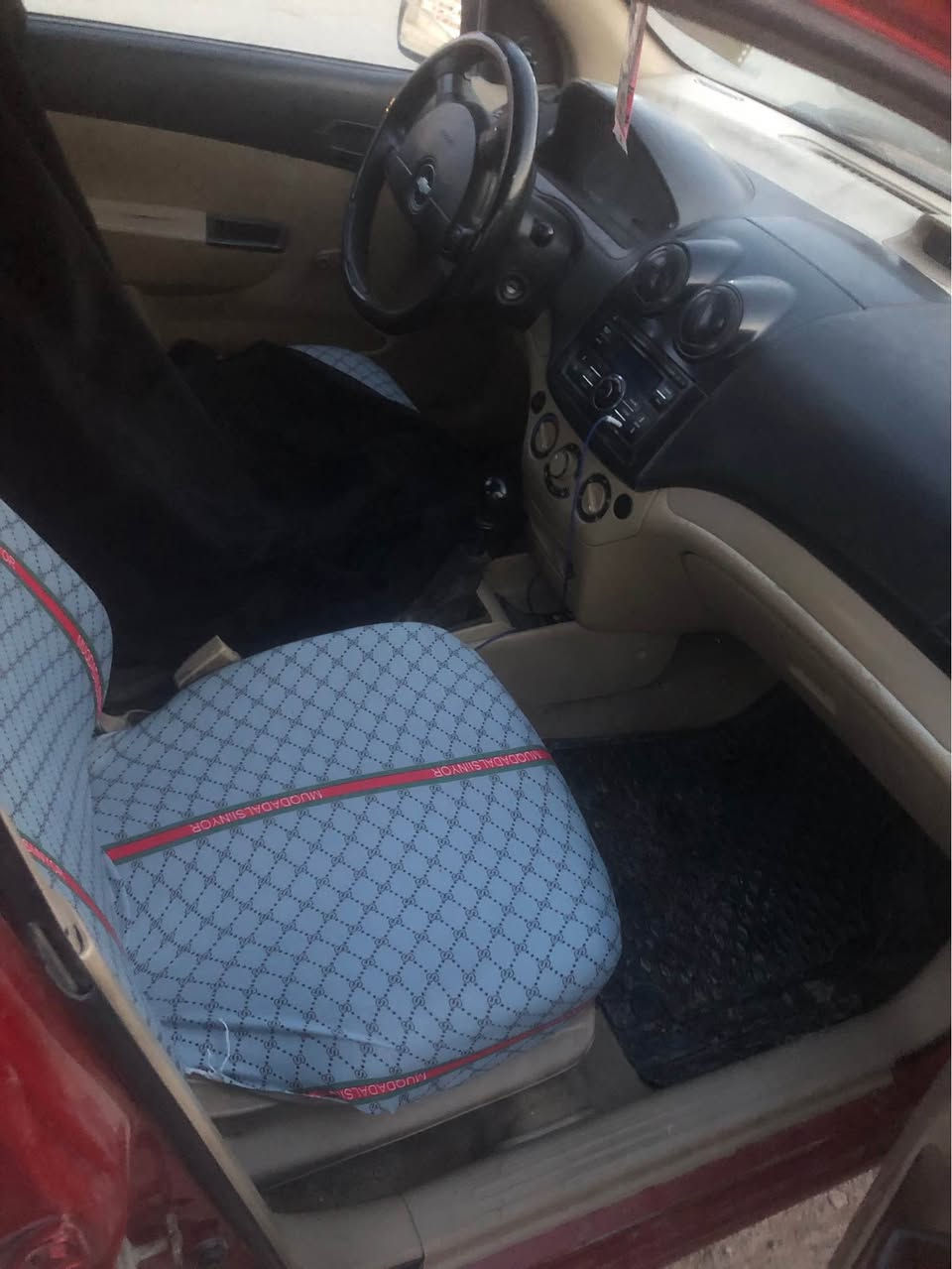 افيو ٢٠٠٩ كير عادي حادث خلفي بكانها التحرير السعر ٤٢ ورقه بيها مجال ست *********** بعقوبة, ديالى
