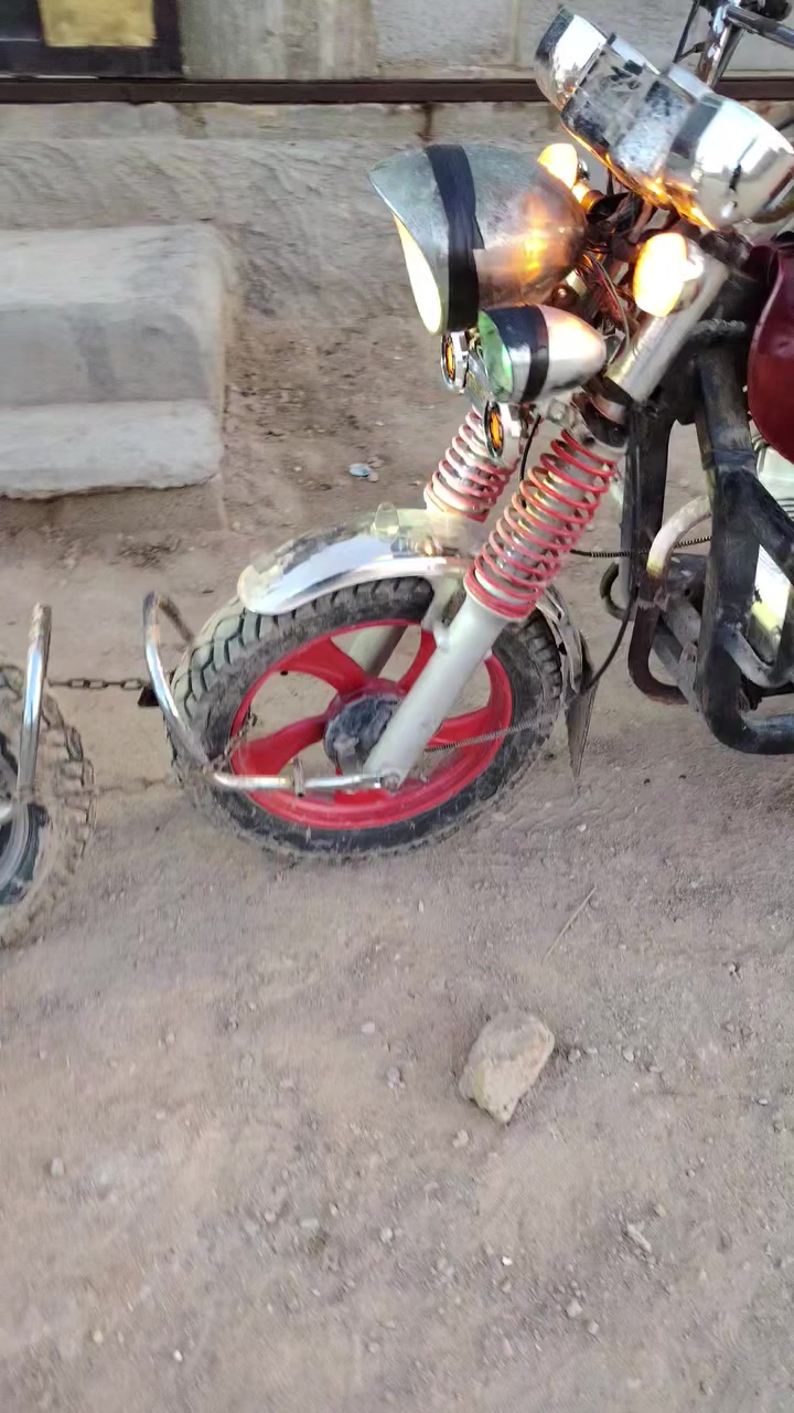 ستوتين للبيع الحمره موديل 2020 والسوده 2021 استفسار ***********
