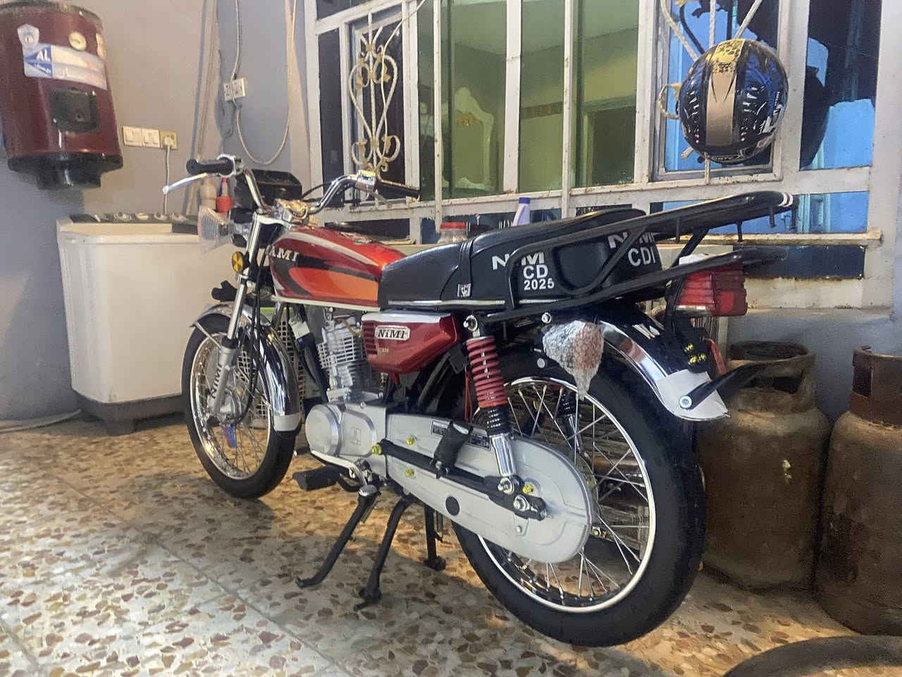 سلام عليكم للبيع نامه متياز 2025 كفاله عامه كل نقص مابيه  أوراق كامله عقل رياضي فول دراجه سعر 675 وبيه مجال حك جيه المكان حله محاويل اتصال ***********
