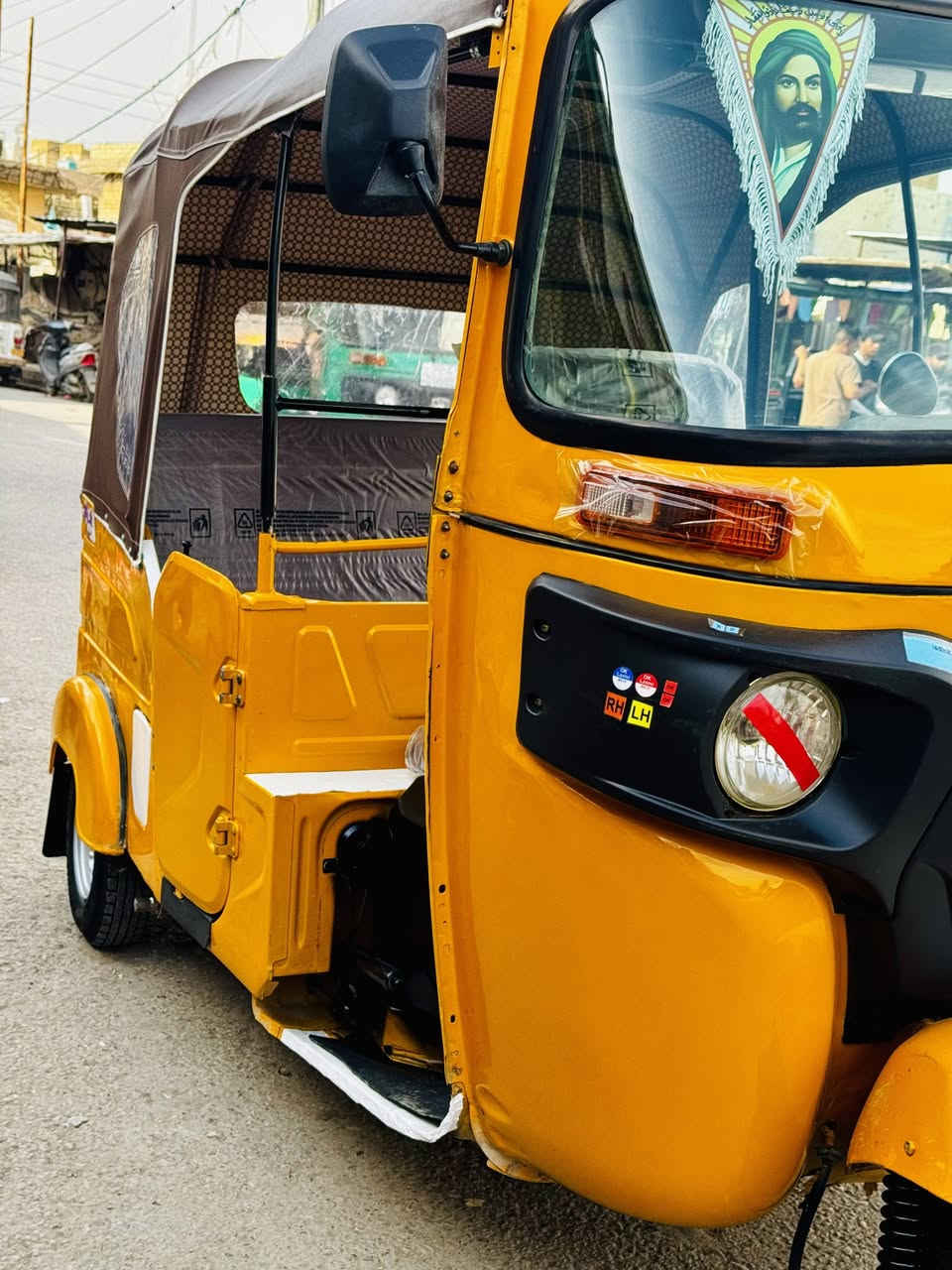 تكتك للبيع 21 وعشرين شهر 11رقم وسنويه ***********
