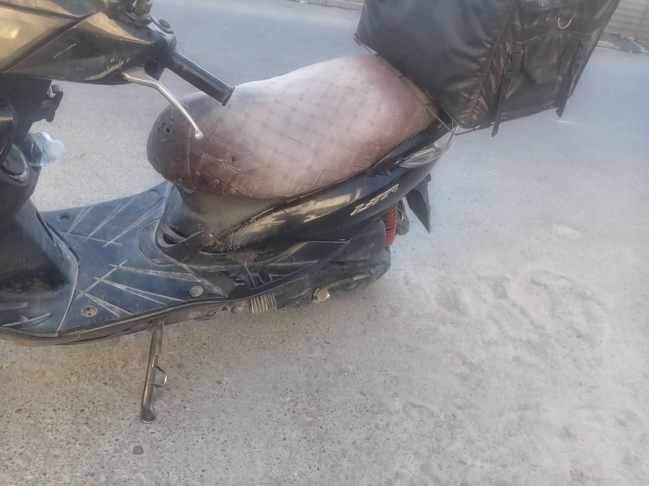 للبيع ماكس ثعلب140 الدراجه مجفته يرادله بس فلتر شوته
مكاني بغداد السيديه
***********
