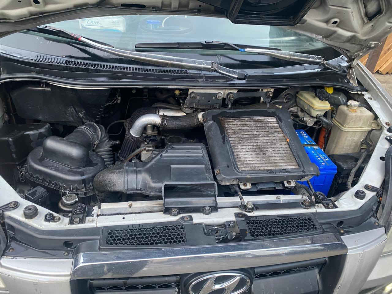 ستاركس رقم بغداد مكفولة حرة موديل ٢٠٠٧ 
مكان السيارة بغداد
السعر ٩٠$ورقة وبيها مجال بسيط
للاستفسار اكثر
***********
