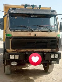 السلام عليك اثنه للبيع مكينه 10مجموعه جيف كير160 ///07866204840