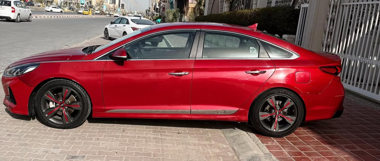 السلام عليكم

سوناتا 2018 وارد امريكي ماشيه93 

المواصفات✨

شاشه كبيره 

تحكم ستيرن جهتين

كامره دواره

رادارات جانبيه

كرسي السائق كهرباء 

تدفئة كشنات

تشغيل بصمه

اشاير بالمري

محرك 2400 GDIه
حادث جاملغ وبنيد وكم قطعة ملاون بدون دواخل 

السعر 120 وبيه مجال 

🌟مكان نجف 

للأستفسار الاتصال على الرقم*********** متوفر واتساب ايضا.
