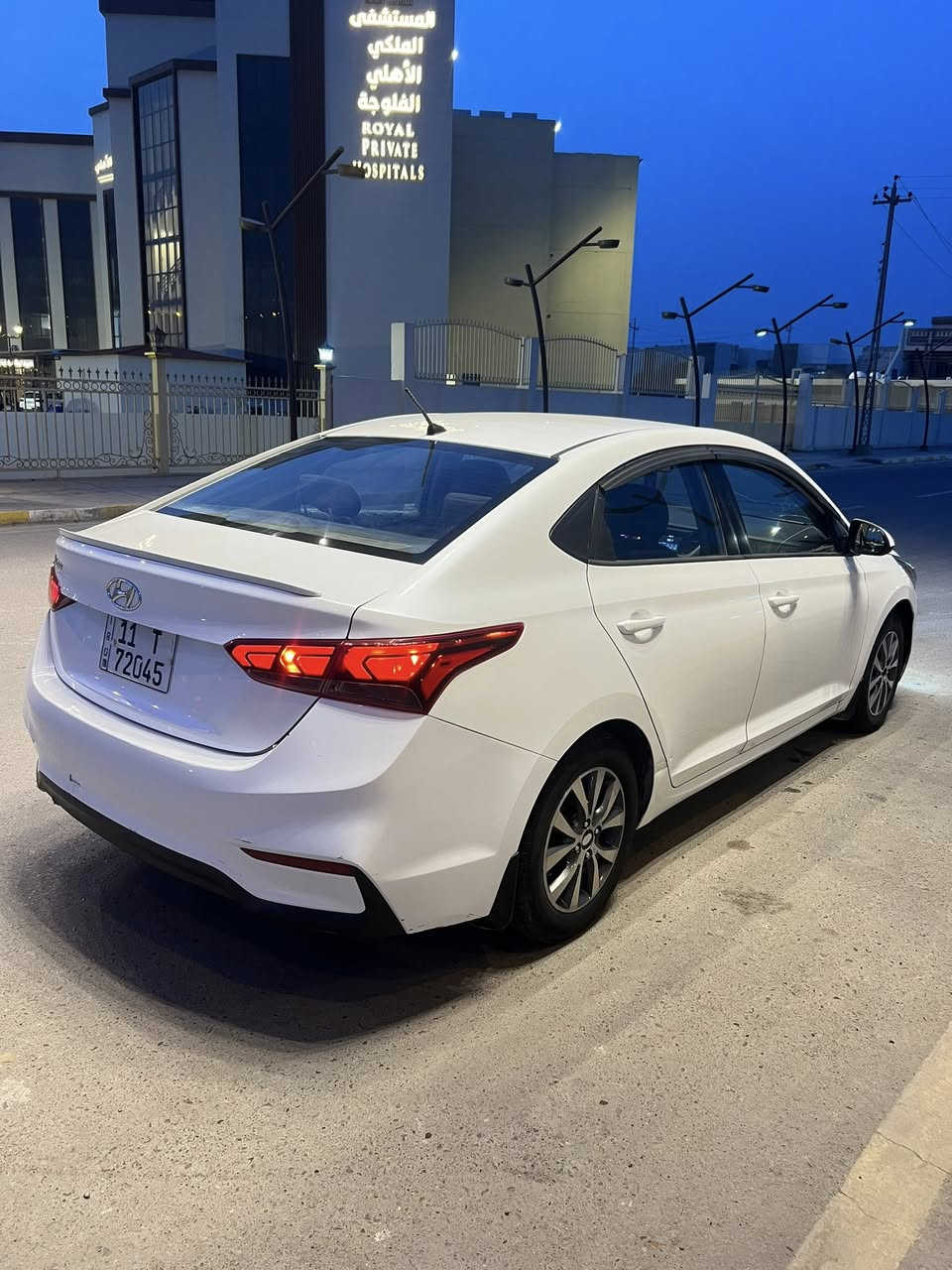 السلام عليكم اكسنت وارد امريكي 2019 رقم بغداد الجديد تحويل ثاني يوم مكينه 1600 Gdi لاتنقيص ولاتبخير معلايه تسحك بانزين عادي كير جديد صدر خلفي امامي كله نضيف ماشيه ١٥٨ ميل بيها حادث امريكا بنيد مبدل ومصبوغ وباب السايق بالعراق صبغ يعني قطعتين فقط باقي مكفول بدون دواخل تخم تاير كهربائيات شركه تبريد شغال ثلج السعر 110 بيهاا مجال للشراي مكاني الفلوجه ***********
