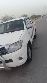 هايلوكس • ٢٠٠٦ • مكفول