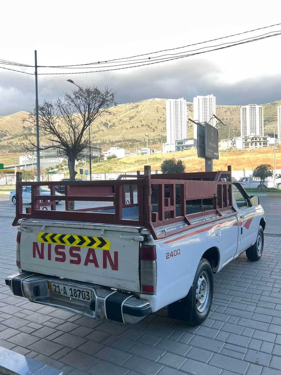 نیسان پیکاب 2001
زۆر جوانوو پاک ماڵی دۆستە
چوارتایە تازە 
پاوەرە 
پێشوو دوای تازە داگیراوە
بانسی پێشوو دوای لۆکە 
گێڕ مەکینە ئەکسل بە شەرت
چەمچە لۆک
زۆر تن دوو تۆڵە 
کارەبای مەزبووت 
سەنەوی تاکوو 2028 تازەیە
نرخ 65$ کەمێک مامەڵە 
بۆ پە یوەندی کردن 
***********
*********** السليمانية, العراق
