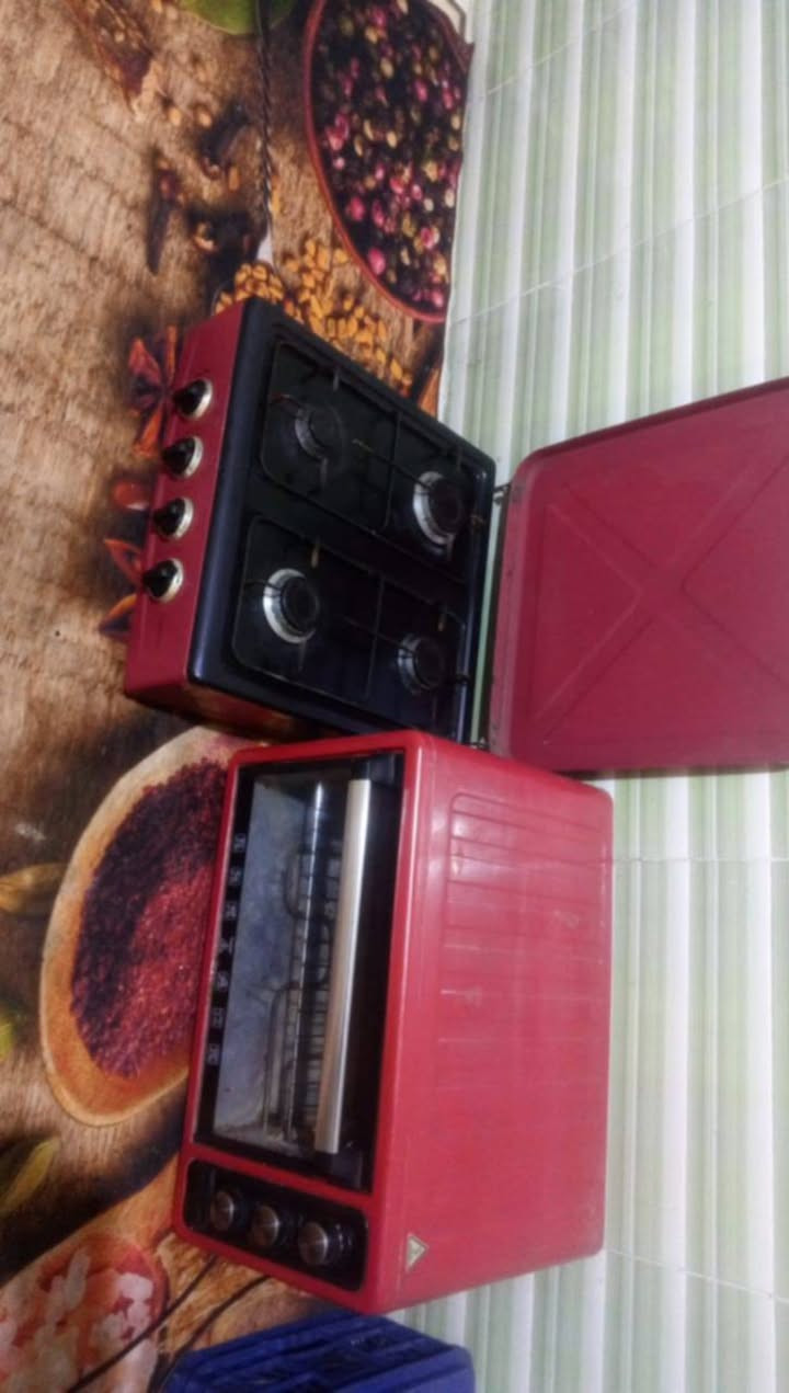 اوفن نضيف شرط النضافة 30 طباخ نضيف كلش 30 موبايل نضيف بعده بلكاوتون كامل ذاكره 256 سعر 160 دوشك نضيف كلش طبي ضغط 65 وبيه مجال لتواصل واتساب ***********
