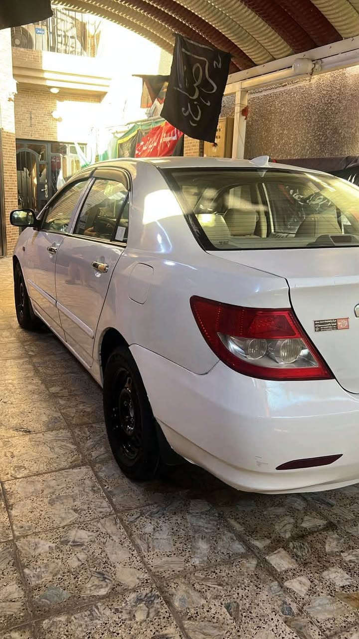 السلام عليكم من رخصة الادمن سيارة BYD 2011
مثل ما تشوفون بالصور خير من الله كير اوتاماتيك مكينه جديده برغي ما مفتوح بالمكينه بلاديه ميستيبوشي لانسر السيارة جاملغ امامي مبدل فقط صدر جديد أمامي وخلفي تخم تاير جديد رقم جديد
سنويه باسمي تحويل ثاني يوم السعر 63
*********** ما متواجد على النت
