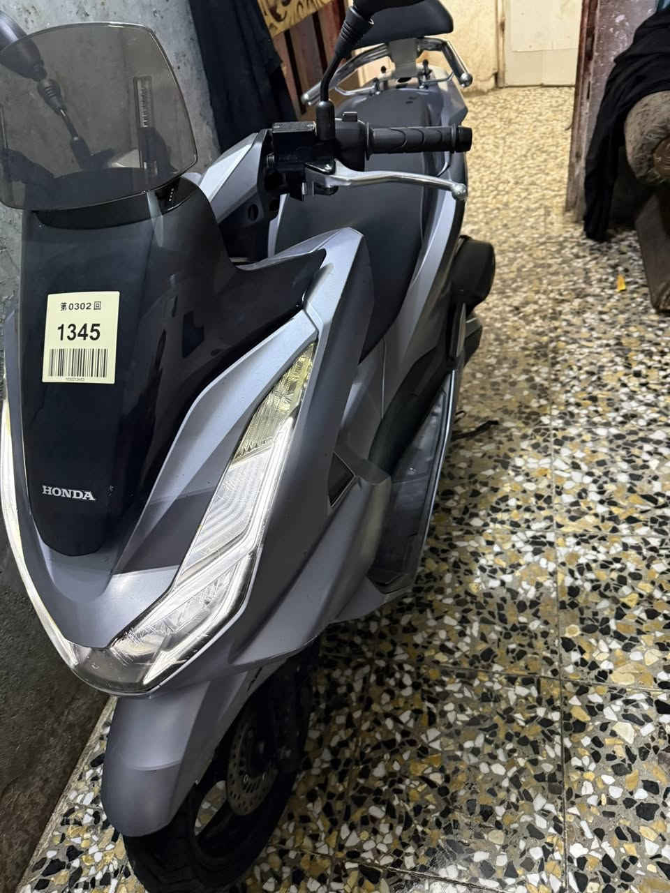 يالله جيل الرابع بصمة مكفولة من كلشي ماشية 16نضام اي بي اس مكفولة من كلشي مزودة بستيرن مال جيل خامس سعرهة 18ورقة قفل بدون عملة مدينه الصدر عنواني سعرهة 18$ورقة قفل***********
