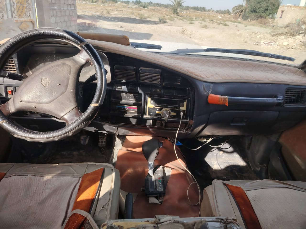 سلام عليكم لاندكروز موديل 91 رقم مثنئ مشروع وطني تريد تحويل او كاله مكينه وكير فيفيتي 300 سياره مكفوله من الكلبه مكاني السماوه السعر 35وبها مجال لاستفسار اتصل ***********
