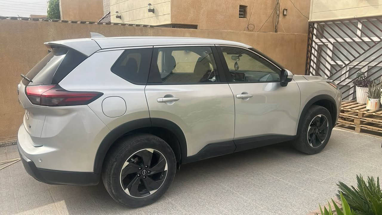 نيسان روج موديل 2024 sv
3 سلندر محرك 1500 توربو
بدون صبغ او تبديل 
فقط دعامية وايرباك ستيرن 
رقم الشاصي بالصور 
رقم اربيل بأسمي 
ماشية 34 الف وقابل للزيادة 
165 وبيها مجال


**إذا كنت صاحب هذا الإعلان وتريد حذفه لأي سبب، رجاءا أرسل رسالة إلى الدعم الفني**