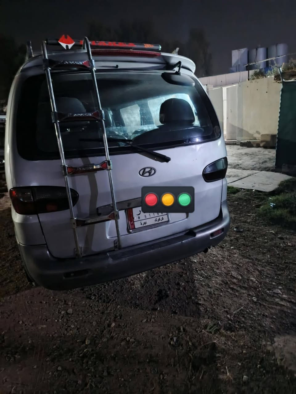 السلام عليكم
الموديل 2002
السعر 45 ورقة وبيها مجال شي قليل 

 محرك 3000

تبريد قطعتين شغال

طخم تاير جديد 

 السياره خير من الله 

 مكاني موصل 

 مكلف بالنشر صاحب السياره

 ‏ ‏‪0776 938 5623‬‏
