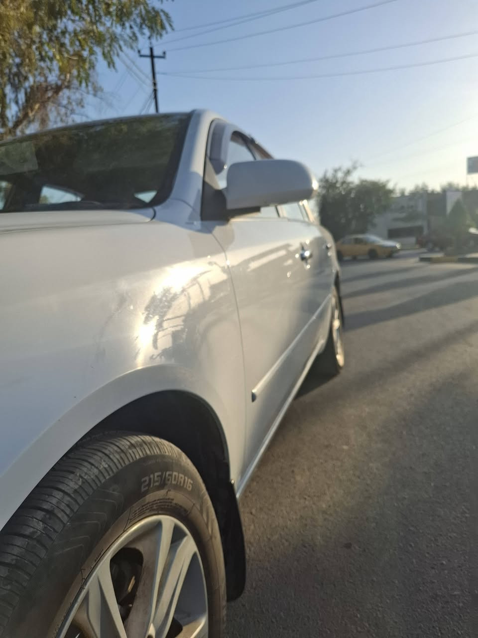 سلام عليكم للبيع سوناتا موديل 2010 كير مكينه مكفول السياره بدون ضرر كفاله من صبغ بيه دعاميه صبغ فقط ماشيه 126
مكان سياره بغداد السعر 120 
***********
