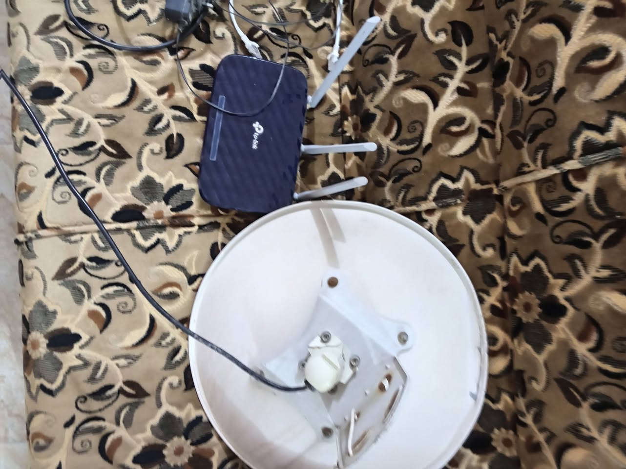 نانو و راوتر مع الواير مستعملات للبيع  *********** واتس 
اتصال ***********
الموقع مكتبة الصالحين قرب الجسر (6)
المكتبة اول تعليق
