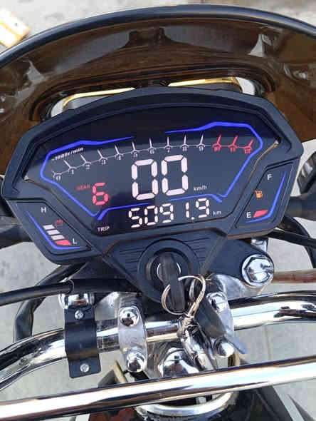 السلام عليكم موطور نامه برو موديل 2025 محرك 150بي منفيس السعر 750 وبي مجال قليل /***********
