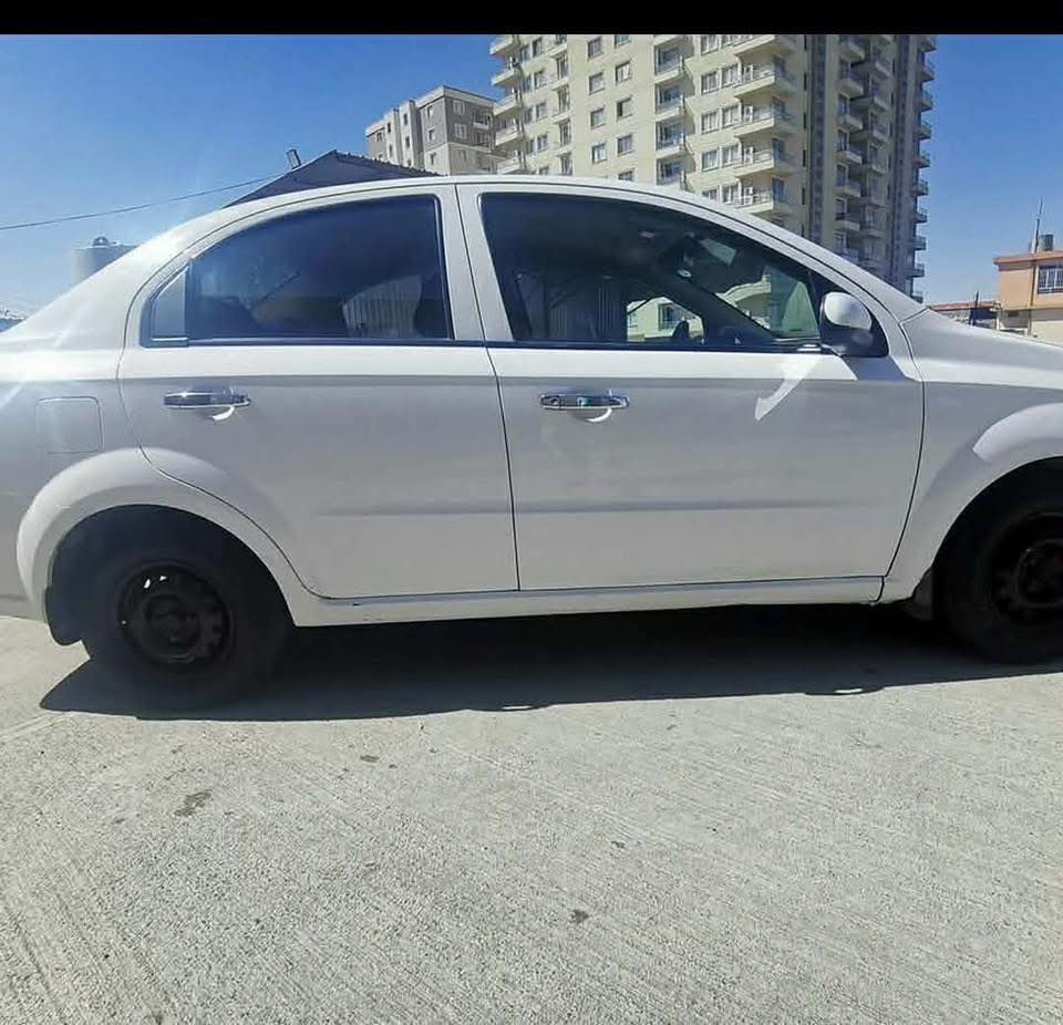 سلاوى خواتان لى بيت افيو٢٠١١كير توماتيك مه كينه بجوك ناوزه رد شاشه ئايبات سياره كه ساغه موس و براوه نيه وه ر گه راو نيه سه قف و شانى به شه رته سه نه وى ئه صلى و پليتى ئه صلى خوى له كه له پاكانه ى هه ولير و سليمانى بو كراوه به شه رتى حاسيبه و هه موو كوردستانى پى بكه ريى كير و مه كينه و عه كسل و كاره باى به شه رت پاش و پيشى ده عمى نيه زور زور ماليكى پاك و بى عه يبه نرخى كوتاى ٤١كلايه شوين سليمانى 
0772 988 1300📞📞
