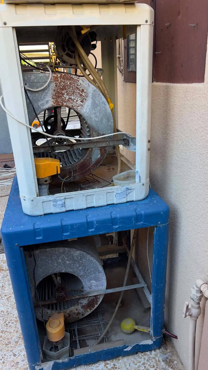 للبيع شلع السعر 275 الف ومجال بسيط ثلاثتهم انظاف وماطور و واتربم شغال بس الصفراء بيها بالحافه خياسان ربع اصباعه
للبيع شلع السعر 275 الف ومجال بسيط ثلاثتهم انظاف وماطور و واتربم شغال بس الصفراء بيها بالحافه خياسان ربع اصباعه
اي استفسار عل خاص


**إذا كنت صاحب هذا الإعلان وتريد حذفه لأي سبب، رجاءا أرسل رسالة إلى الدعم الفني**