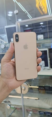 آيفون XS ماكس • ٢٥٦ جيجا • فيس آي دي خربان