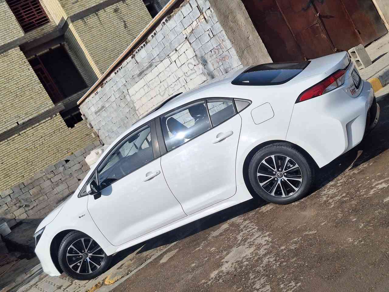 كورله هايبرد
2025
ماشيه 12 
مكفوله كفاله عامه 
رقم بغداد 
فول موصفات فتحه عدا الجلد 
سياره بحالة زيرو السعر 152 وبيهه مجال 
مكاني بغداد الغزاليه رقم ***********
