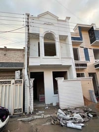 دار للبيع مساحه ٦٠ متر الواجهه ٤ والنزال ١٥ في الري مقابل حي الشباب.. ...