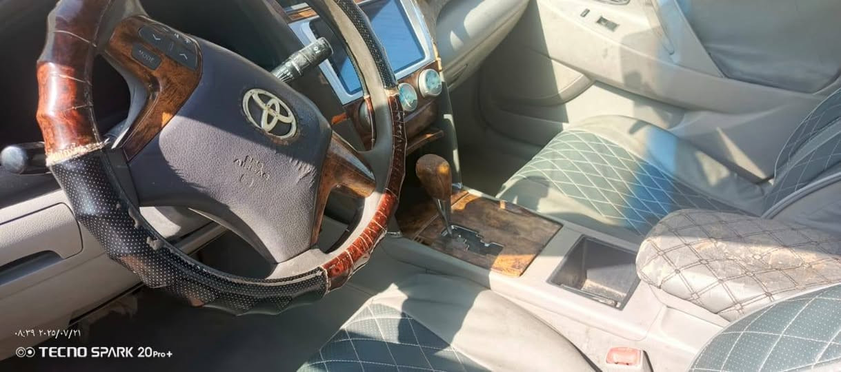 السلام عليكم للبيع كامري موديل ٩ وارد أمريكي جاملغ وبنيد بدون داخل بيه رشات صبغ محرك بي بخار سنويه باسمي للإستفسار اتصل على الرقم
***********
