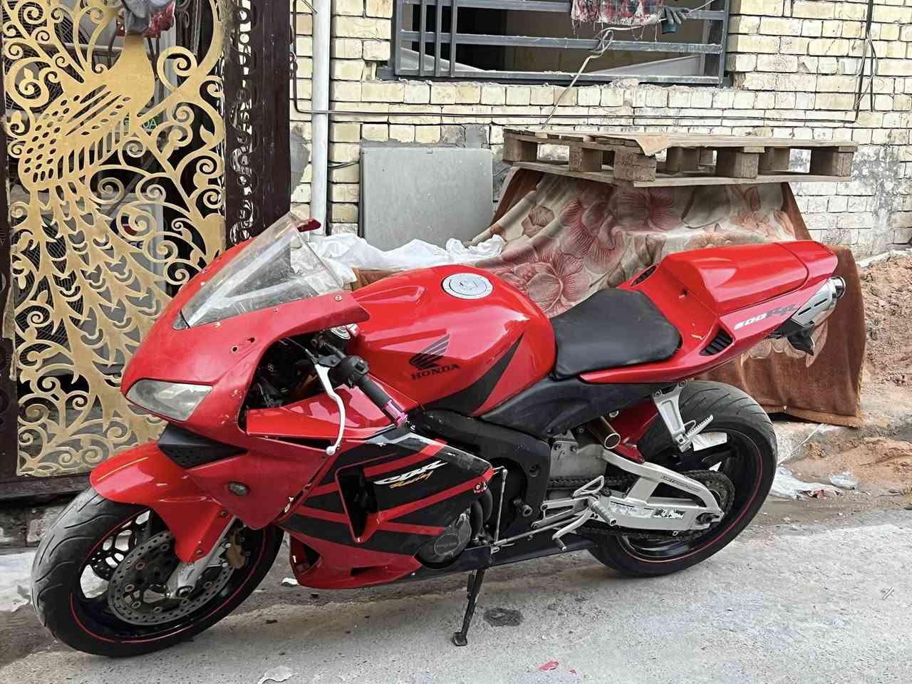 سلام عليكم شباب بطح ار ار للبيع مكينه 600 نوزل 8 دراجه حلو
مكينه مفتوحه حاليا شغاله ورجع بيها صوت ابيع كوم حديد  تجي تحمل وتروح
  السعر 10وبي مجال 
مكاني بغداد الطوبجي 
***********
