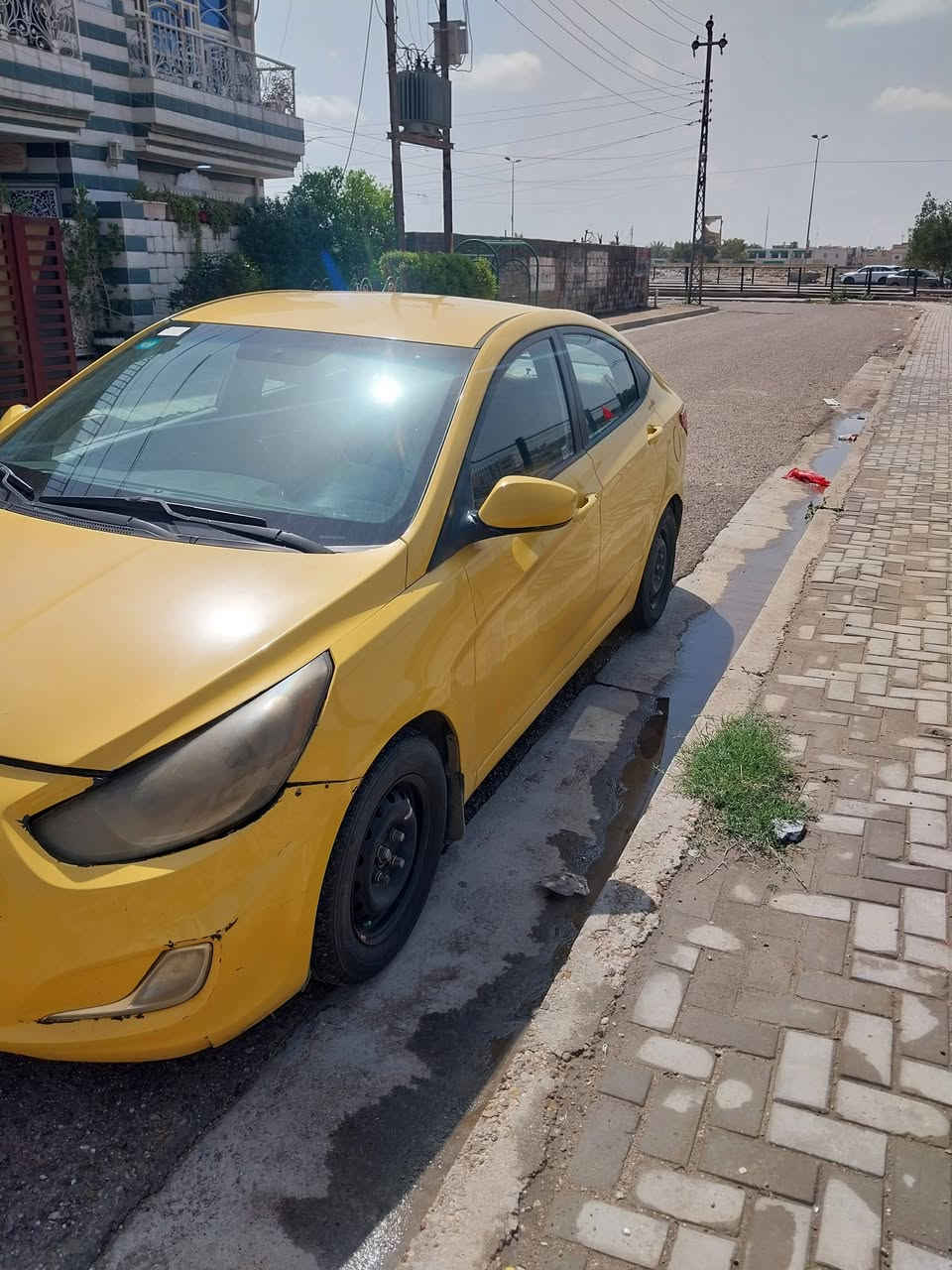 سلام عليكم اكسنت 2012 مكان السياره الاعلام حي الشباب رقم صاحب السياره 
*********** اني مكلف بلنشر لا اكثر
