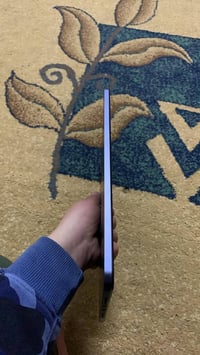 تابلت ١١ بوصة • بطارية ٨٠٠٠ • مستعمل