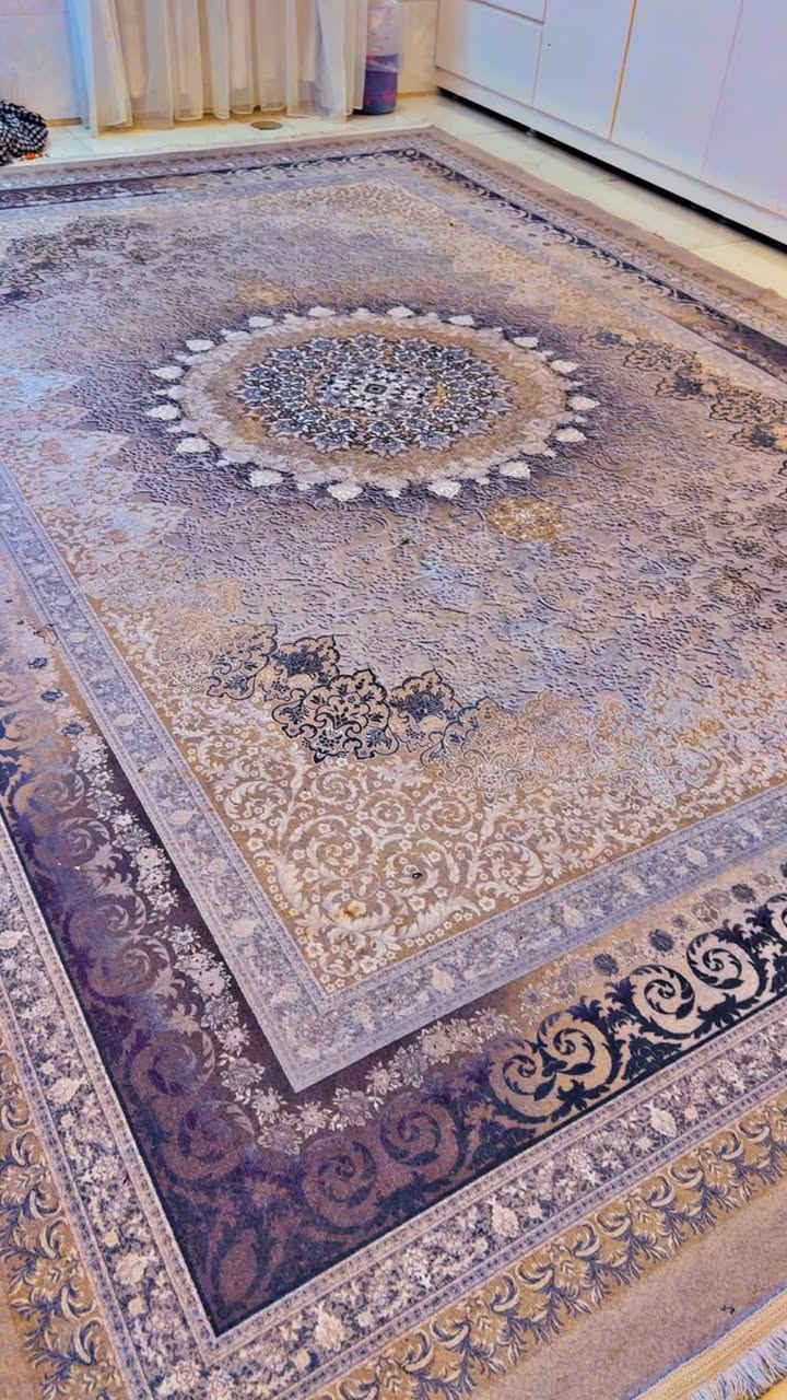 دوو دانة فرش ژير لاستيك ئةسلي بو فروشتن تازةو خاوين
هةردانيةكي ٢م نيو بة٣م ونيوة


**إذا كنت صاحب هذا الإعلان وتريد حذفه لأي سبب، رجاءا أرسل رسالة إلى الدعم الفني**