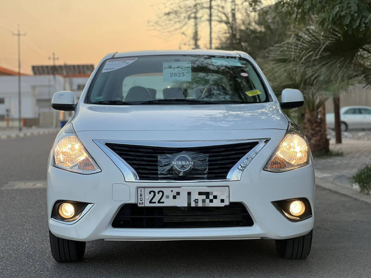 سلام عليكم نيسان صني هندي كفاله عامه ماشيه ...2000...زيرو رقم اريل بسم شركه ***********مكان بصره سعر 128مجال بسيط
