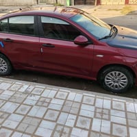 للبيع دوج نيون خليجي مديل ٢٠١٧ سياره بدون حادث وتبديل وصبغ بيها طخات خ...