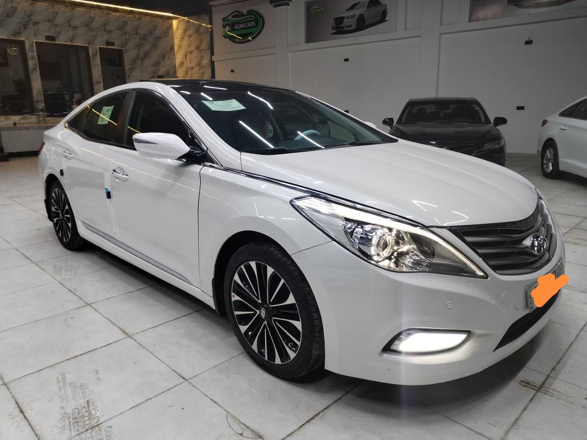 السلام عليكم

من رخصت الادمن

هونداي ازيرة
محرك 6
فول موصفات 

السعر 140 وبيها مجال

موديل 2014 خليجي فول مواصفات

ضررها باب النفر مبدل اصلي فقط

المواصفات
بردة خلفية كهرباء
بردات أبواب 
تحكمات ستيرن
بصمة تشغيل 
بصمه أبواب 
حساسات أماميه 
حساسات خلفيه 
بانوراما 
قطعتين تبريد
زراك لايت 
مثبت سرعه
شاشة 
كامرة خلفية
كامرة اماميه
كشنات جلد 
كشنات كهرباء
اشاير بل مري
 مري شفط
انارة محيطيه 
لايت زنون 
عدسات اوتو 
مانع تزحلق 
السيارة رقم اربيل 

شرط التحويل

مكان السياره موصل
مدينة المعارض الجديدة
معرض الآغا للسيارت
للاستفسار اتصل ع أرقام التاليه
***********
*********** موصل, نينوى
