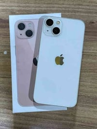 للبيع ايفون ١٣ عادي نضافه ١٠٠٪؜ زلغ. ما بيه بطاريه ٨٩ اللون ابيض ب٤٤٠ ...