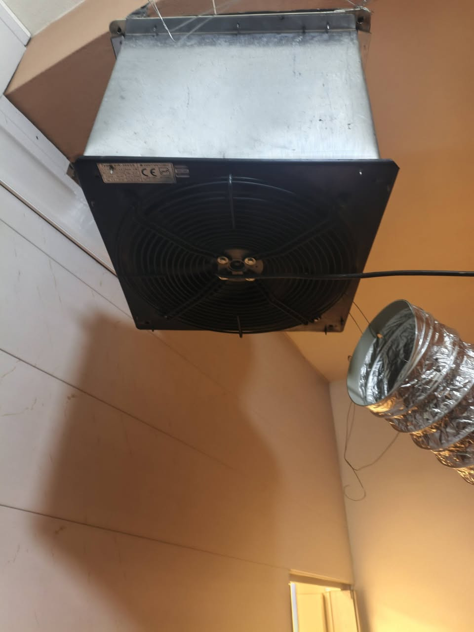 غراض مطعم للبيع خلاط حمص ياباني باله
شويه كباب جديده ممستخدمه هواي 

براد مقبلات شرط شغال ثلج مع بلانكاته وخاشوكات كامل  شياش كباب شوايه كص كامله مع الأستان وسجاجين ساحبه عارضه كباب كابسه صاج اخت الجديده وبعد عندي غراض هواي بلانكات طباخ فلافل مال عبه وصاص *********** وات ساب متوفر خط متوفر
