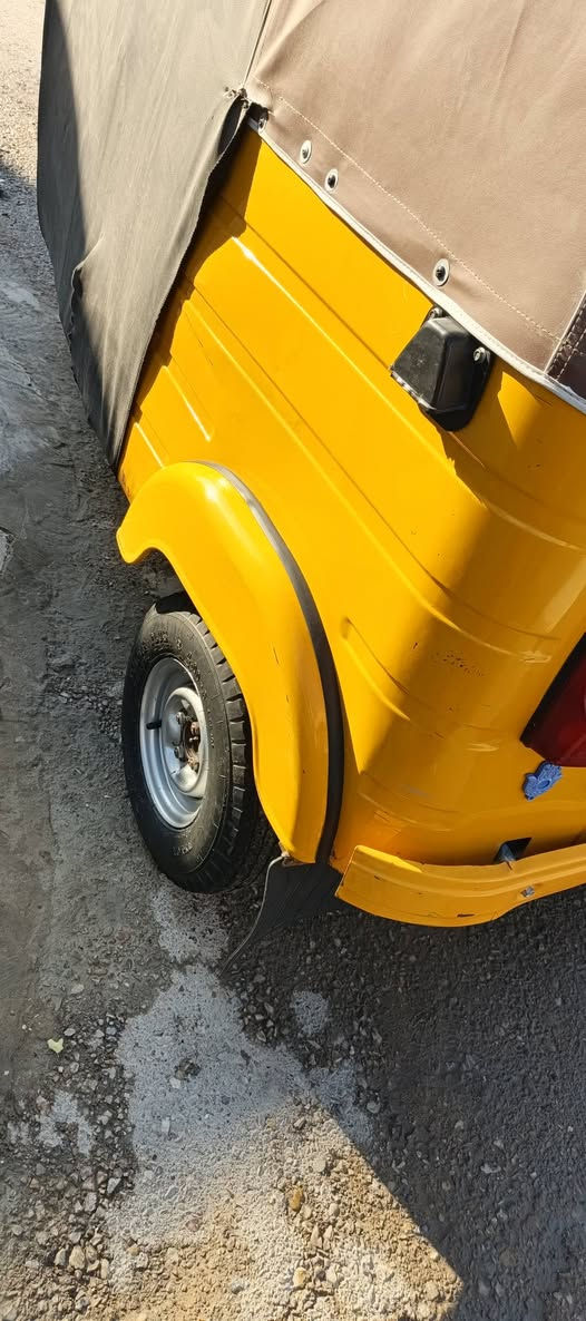 سلام عليكم تكتك مديل عشرين بسمي تحويل مباشر مكفولة بيها ضربه صغيرة بلغد ورجعه ع بارد حته دوس بعدهن على وضعهن خير من الله جيب فيتر وتعال مكاني مدينة الصدر  سعر 7500 بيها مجال  ***********
