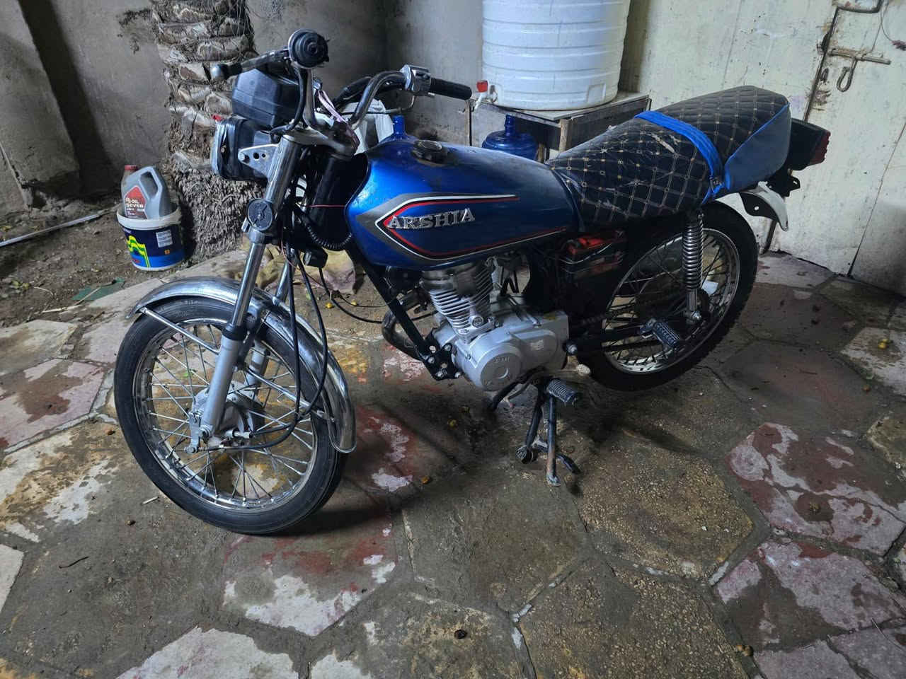 سلام عليكم ارشه مديل ٢٠ اصولي وكيلها ابن هوشه دراجه ما مفتوحه شلعه ومعدل دراجه حلوه 
عوزه ترتيبات مثل ما موضح بصوره سعره ٦٧٥ وبيها مجال حقك الجيه رقمي ***********
