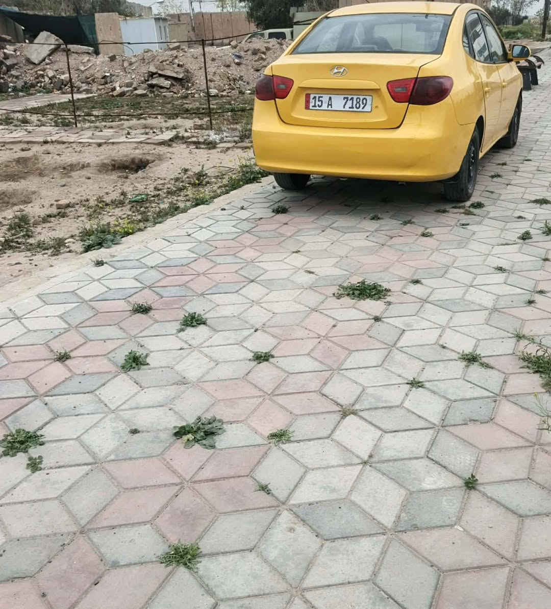 للبيع موديل 9 مكينه 2000 منضومه غاز ⛽ جديده مكينه كير تخم تاير جدد سعر 80 قفل موجوده في سامراء ***********
